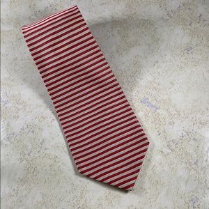 Brooks Brother makers silk tie